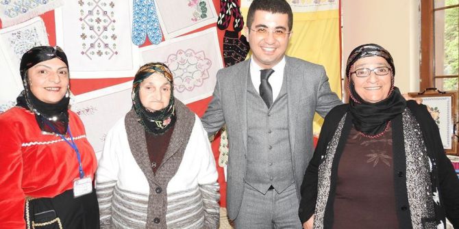 Halk Eğitim Kursu’na Katılan İlkay Ve Safiye Nineler İlgi Odağı Oldu