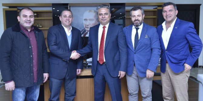 Muratpaşa Teniste Markalaşıyor