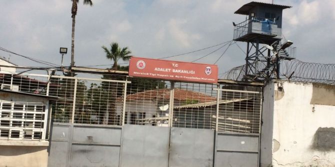 Mersin Cezaevinde Jandarma-gardiyan Kavgası