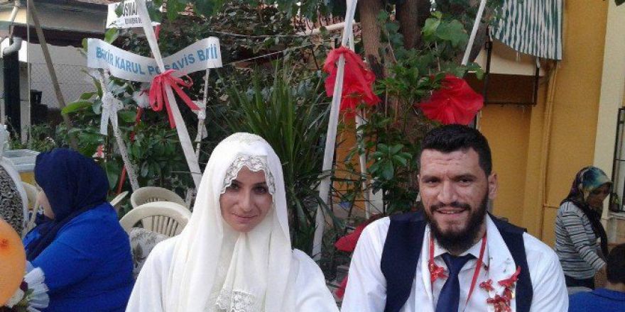 Engelleri Aşıp, Dünya Evine Girdiler