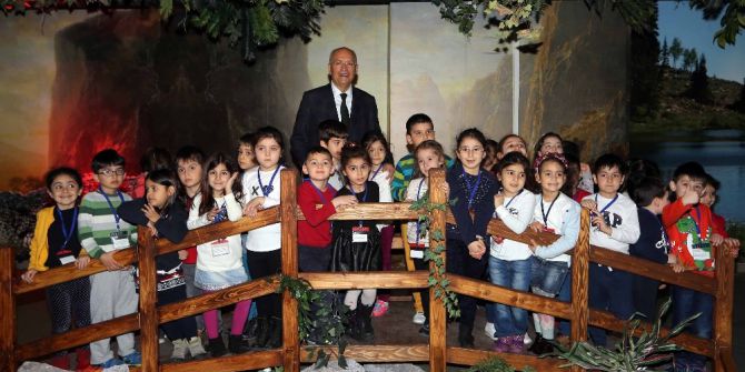 Yenimahalle’den Çocuklara Bayram Hediyesi