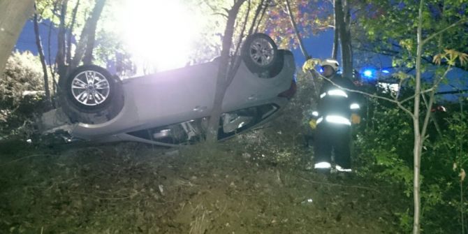 Ekiplerin Yaptığı Aramada Araç Ve Çevresinde Kimseye Ulaşılamadı.