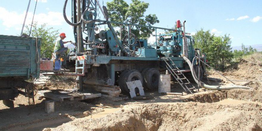 Karakelle Sondaj Çalışmalarını Yerinde İnceledi