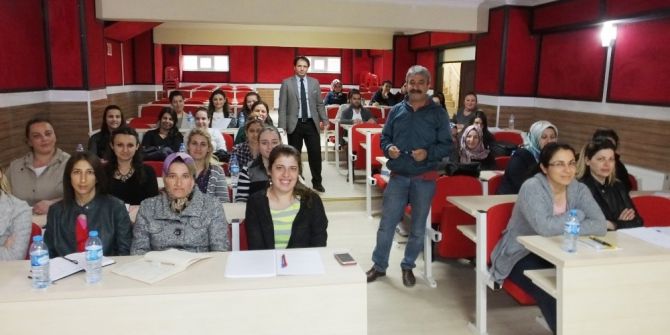 Burhaniye’de Hasta Kabul Kursu Yoğun İlgi Gördü