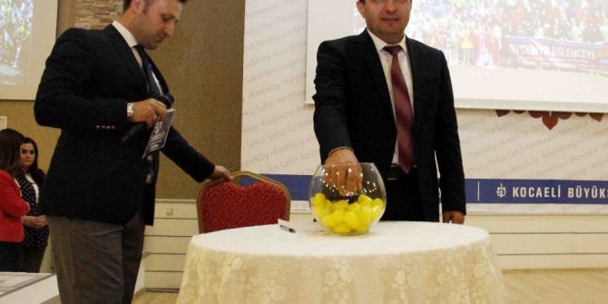 23 Nisan Grup Liderleri Tanışma Yemeğinde Buluştu