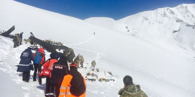 Helikopter Kazasında Kurtarma Ekipleri Zor Anlar Yaşamış