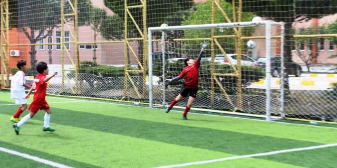 Ayvalıklı Minikler Gelecek İçin Sporla Buluştu