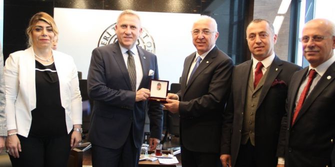 Macar Büyükelçi, Kto Başkanı Hiçyılmaz’ı Ziyaret Etti