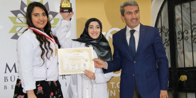 Yemek Yarışmasına Katılanlara Ödül Verildi