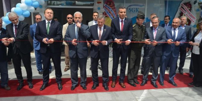 Selendililer Sgk Hizmetini Artık İlçelerinde Alacak