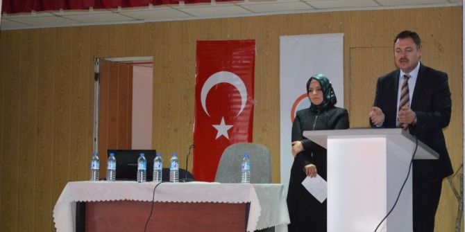 Adilcevaz’da Ceviz Hastalıklarıyla Mücadele Toplantısı