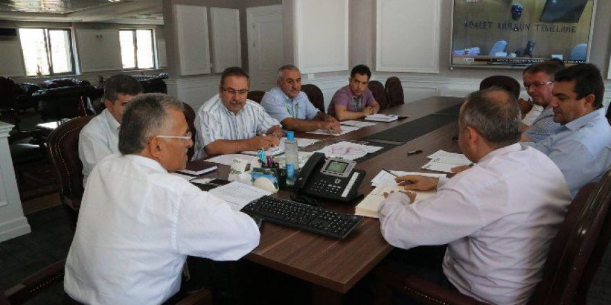 Bayramda Zorunlu Kamu Hizmetlerine Tatil Yok…