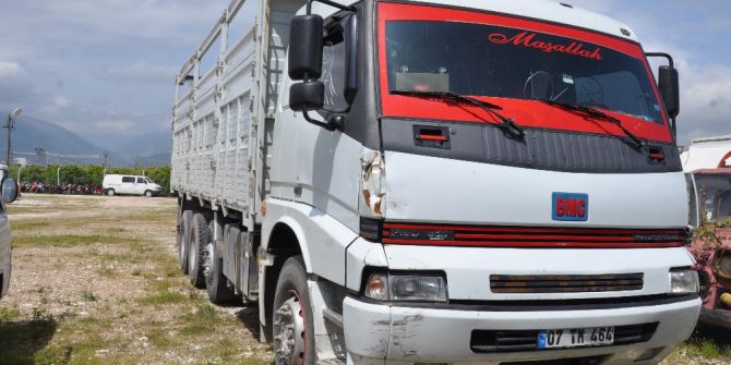 35 Ton Demiri Teslim Etmeyince Tutuklandılar