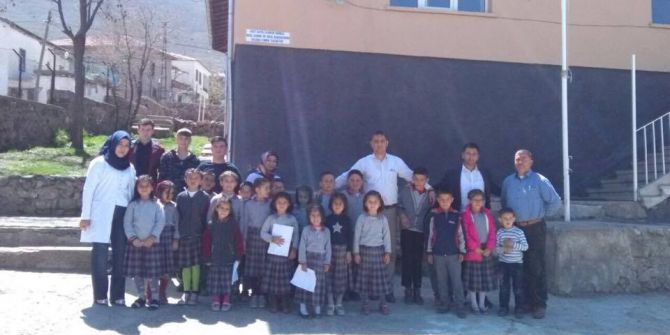 ‘Her Zaman Yanınızdayız’ Projesi Ekibi Zile Mahallesindeydi