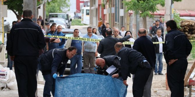İskeleden Düşen Elektrik Ustası Hayatını Kaybetti