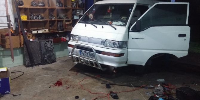 Tamir Ettiği Aracın Altında Kaldı