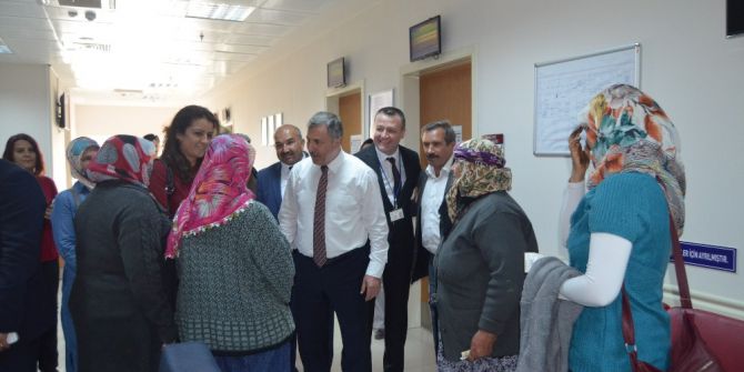 Ak Parti’li Özdağ Selendi’de Temaslarda Bulundu