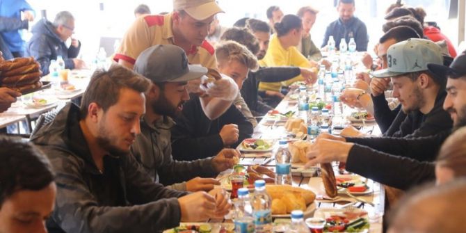 Play-off Öncesi Sakaryasporlu Futbolculara Motivasyon Kahvaltısı