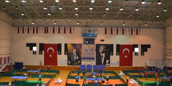 İllerarası Masa Tenisi Turnuvası Kuşadası’nda Başladı