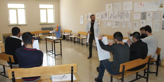 Cezaevinde Meslek Öğreniyorlar