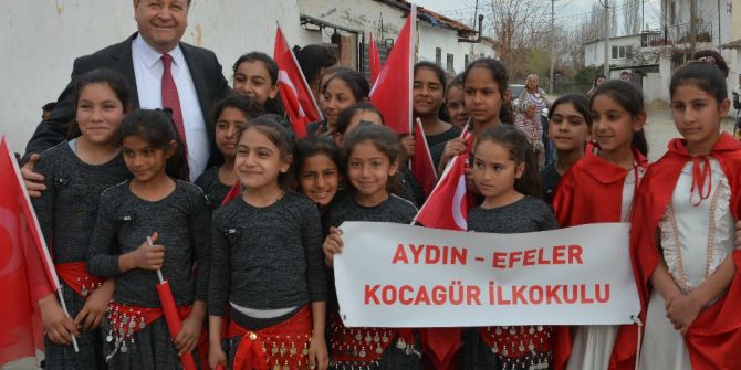 Başkan Özakcan’ın 23 Nisan Mesajı