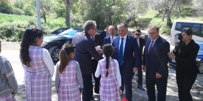 Dutlucalı Çocuklar Vali Amcaları İle Tanıştı