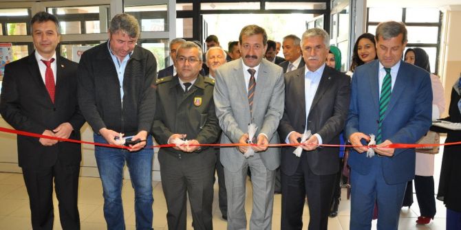 Simav’da Tübitak 4006 Bilim Fuarı