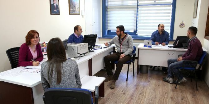 Buca’da İşsizliğe Buca Tim Neşteri