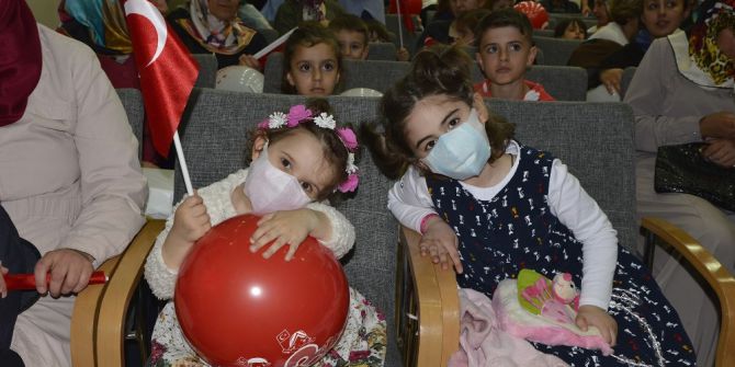 80 Çocuk Aileleriyle Beraber 23 Nisan Coşkusunu Yaşadı