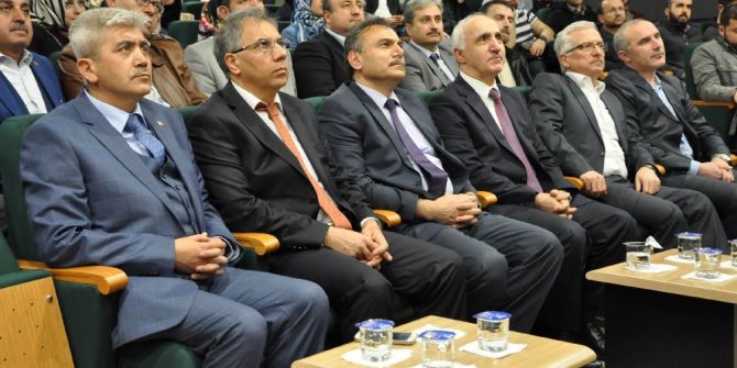 Dr. Necdet Subaşı: “İlahiyat Meselesi Türkiye’nin Modernleşmesi Meselesi İle Doğrudan Bağlantılı”