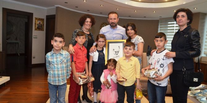 Başkan Doğan Ziyaretçilerini Ağırladı