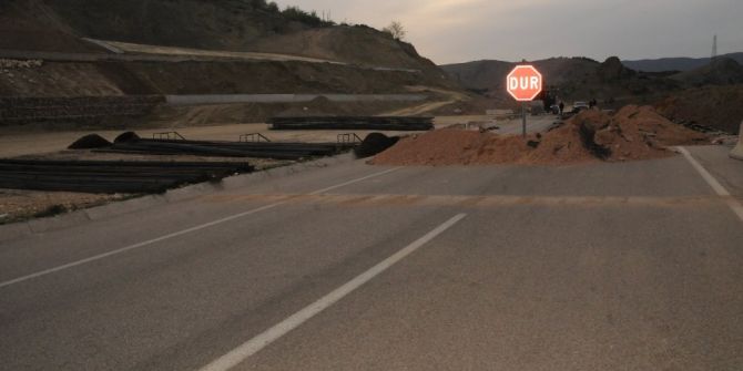 Tokat Çevre Yolunda Heyelan Tehlikesi Nedeniyle Çalışma Başlatıldı