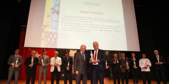 Alaçatı Ot Festivali Yine Ödüllendirildi