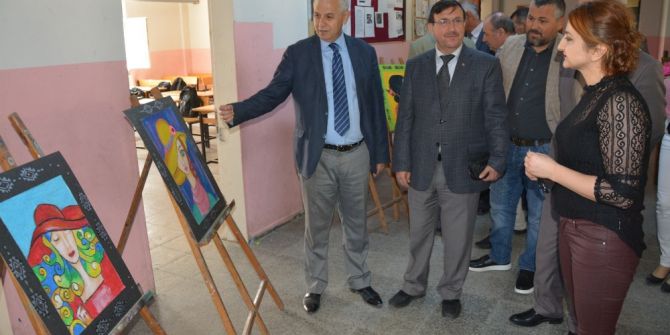 Söke’de Sazlı Öğrencilerinin Yılsonu Resim Sergisi Beğenildi