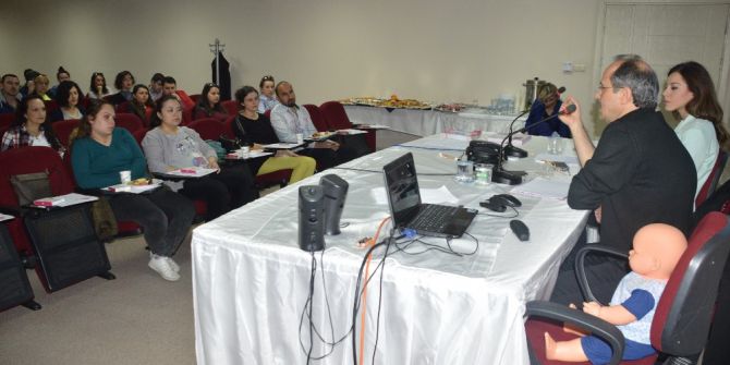 Özel Ümit’ten Anne Ve Baba Adaylarına Eğitim