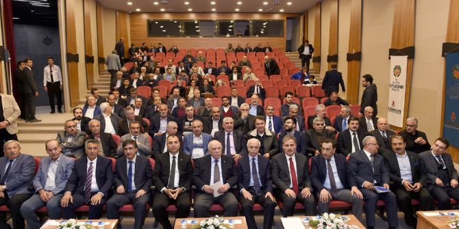 Turgut Özal Panelle Anıldı