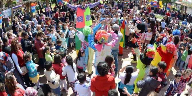 Muratpaşa’da 23 Nisan Coşkusu