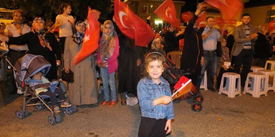 Ersoy “Halkımız Hainlere Karşı Kendilerini Siper Ettiler”