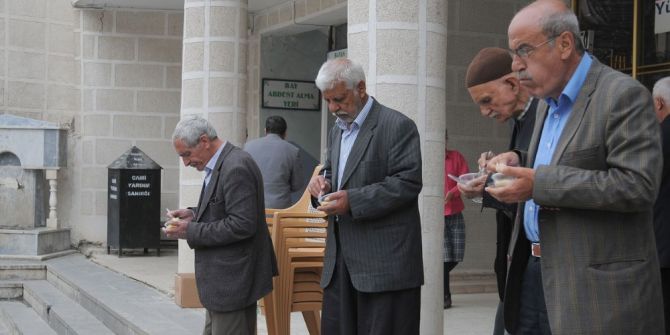 Çelikhan’da Bin 500 Kişilik İrmik Dağıtıldı