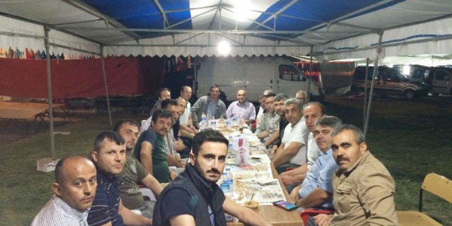 Hisarcıklılar, Demokrasi Nöbetini Çadırda Sürdürüyor