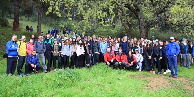 Spor Şenlikleri Gençleri Doğayla Buluşturdu