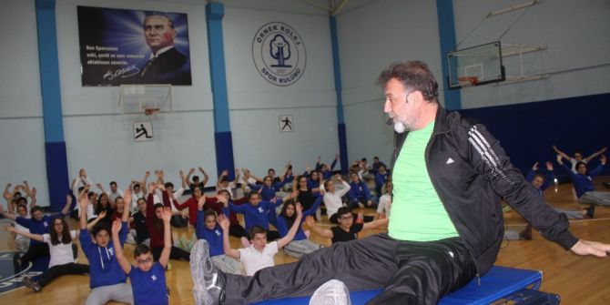 Teog Stresini Yogayla Attılar