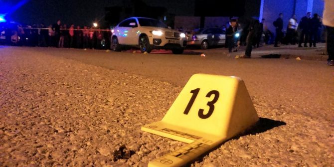 Aracının İçinde Kalaşnikofla Öldürüldü