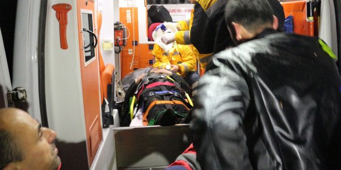 Kastamonu’da Hastaneden Dönen Kamyonet, Dereye Uçtu: 1 Ölü, 2 Yaralı