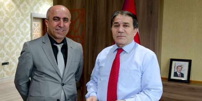 Uşak Üniversitesi “Fen Ve Doğa Bilimleri” Dergisinin İlk Sayısı Yayınlandı