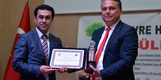 Muratpaşa Belediyesine Çevre Hizmet Ödülü