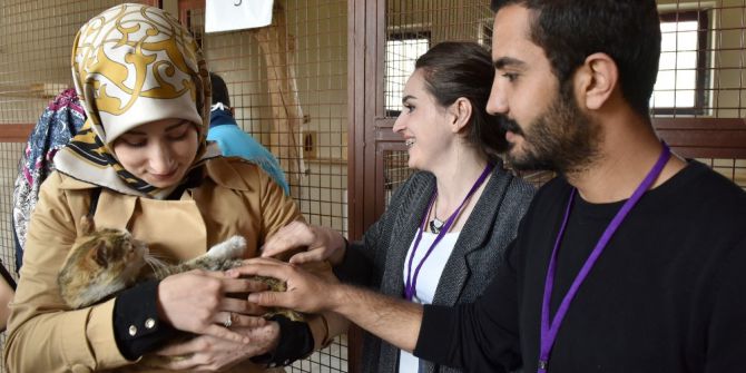 Genç İletişimcilerden Hayvan Barınağı’na Ziyaret