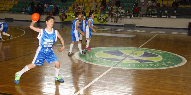 Çocuk Oyunları Şenliği Yapıldı