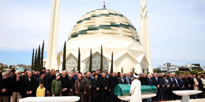 Cumhurbaşkanı Erdoğan, Cenaze Törenine Katıldı