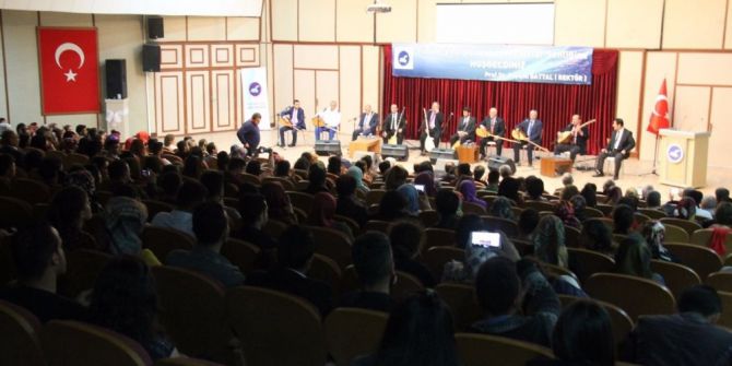 Van’da 6. Geleneksel Aşıklar Şenliği